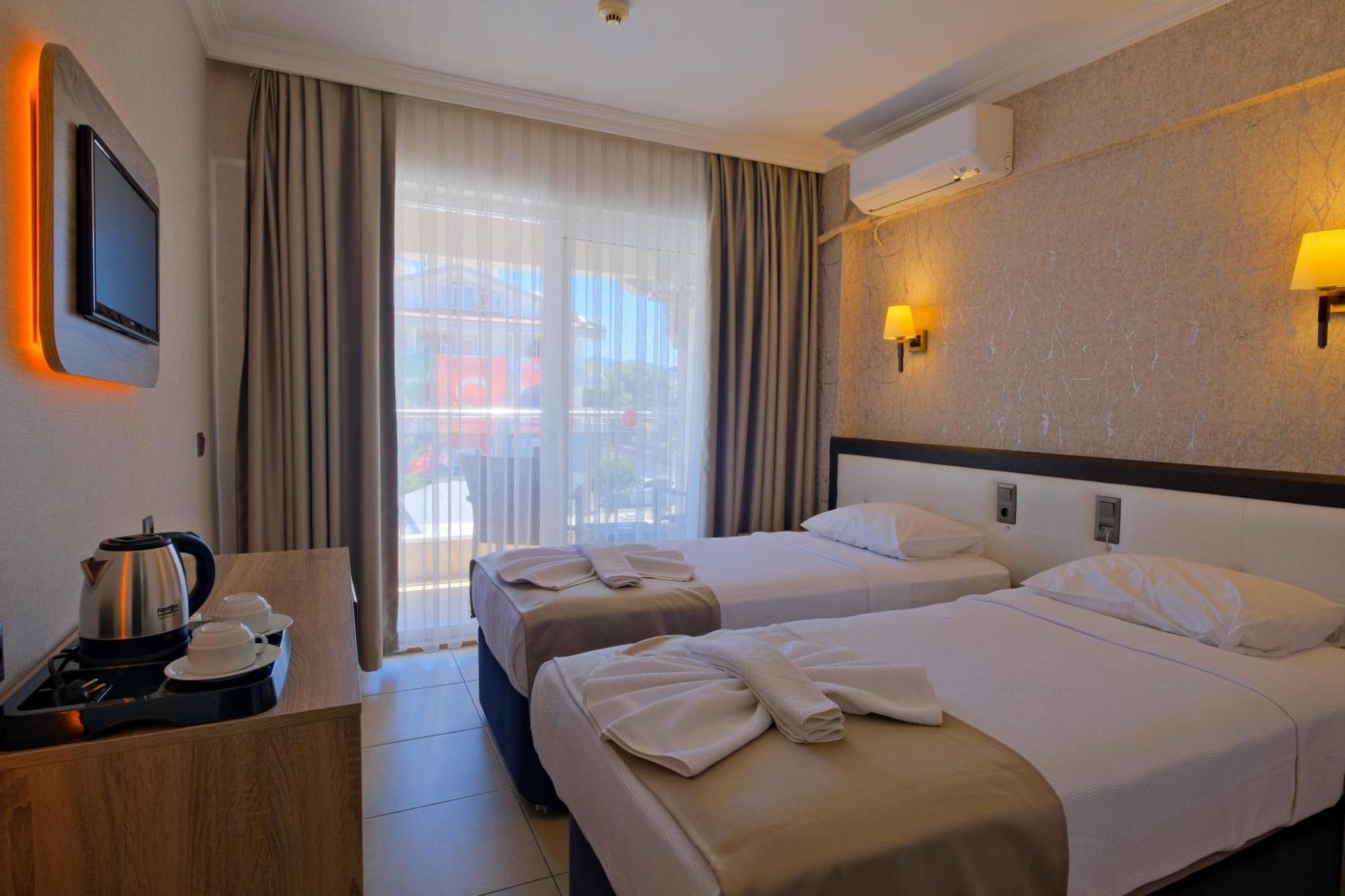 Moni Hotel Μαρμαρίς Εξωτερικό φωτογραφία